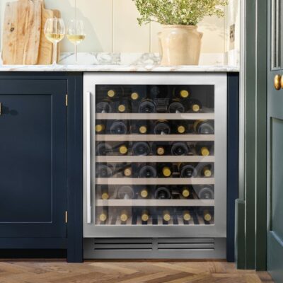 Undercounter stainless steel wine fridge Wi6142-04